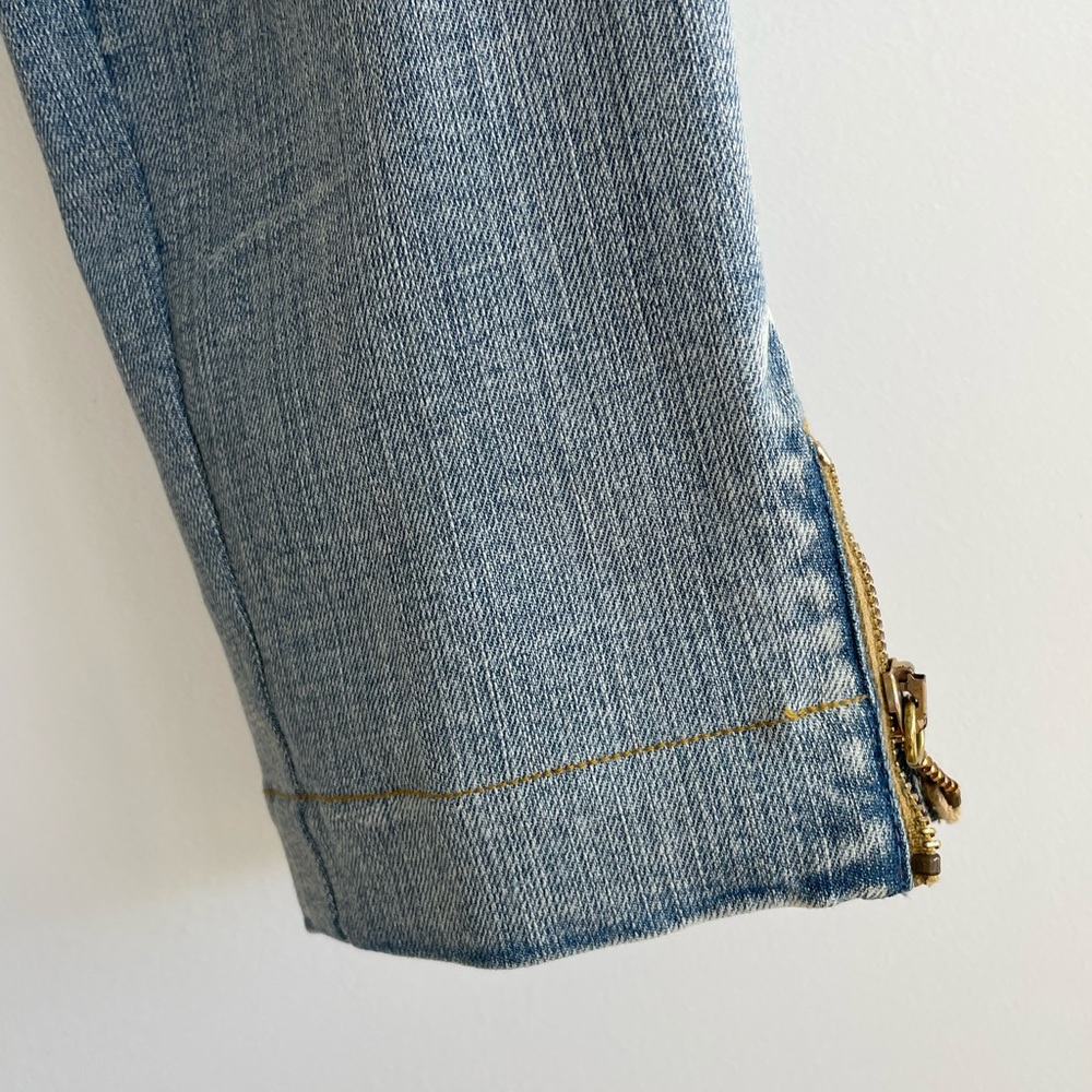 Dolce & Gabbana Light Wash Jeans with Ankle Zippers Size 42/6 - Picture 10 of 10